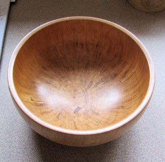 Horse chestnut bowl by Ian Alston